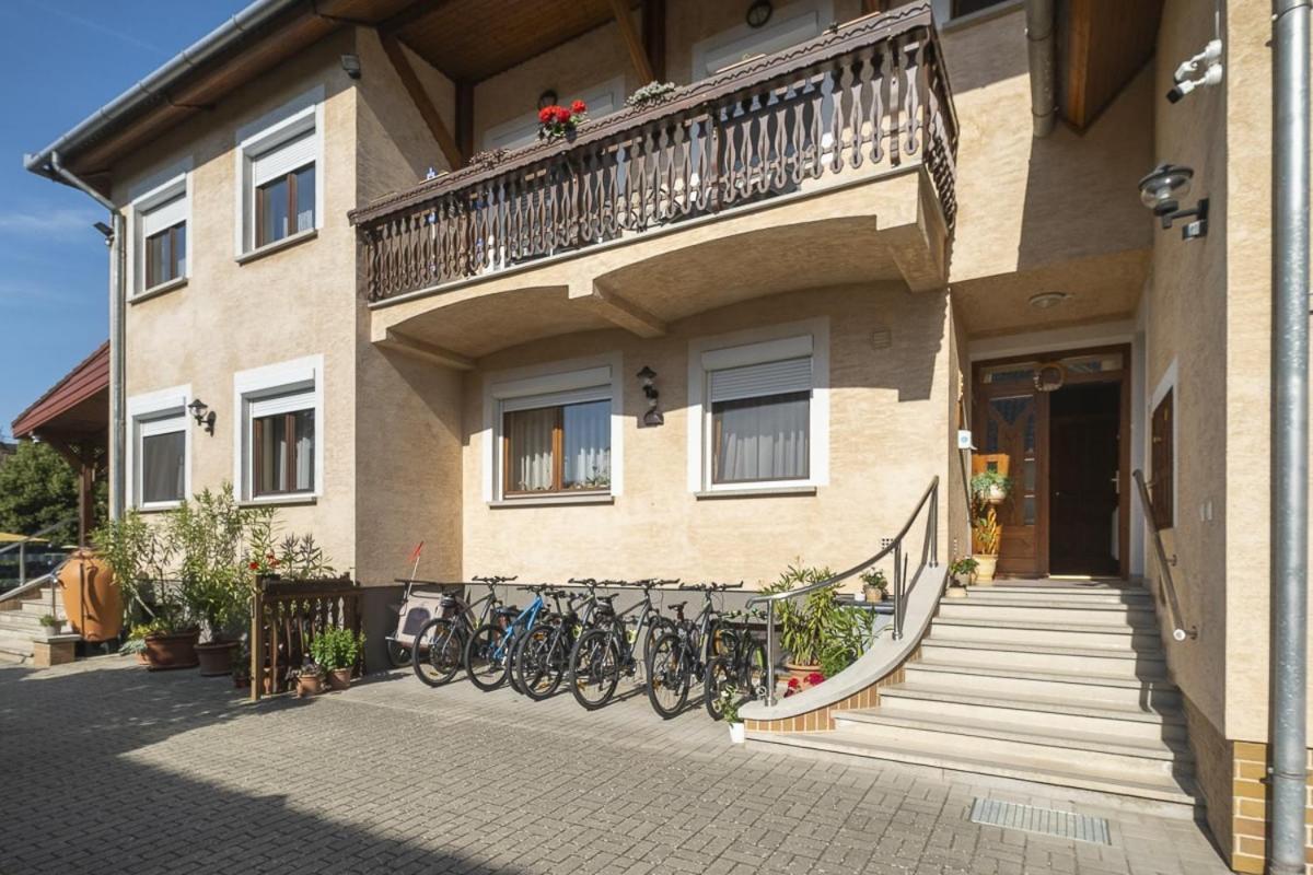 Acs Apartman Hévíz Exterior foto
